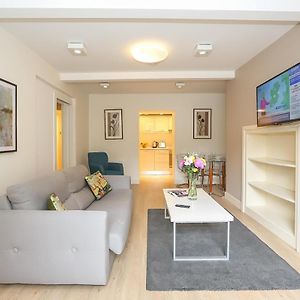 Hatch Street St Stephen's Green Apartments